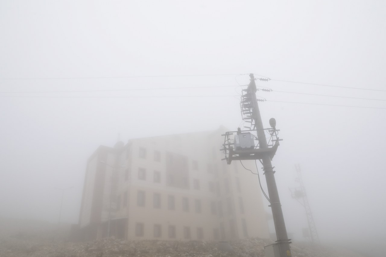 A A 20251209 39933947 39933945 L A D I K A K D A G K A Y A K M E R K E Z I N D E S I S E T K I L I O L D U 1280X853