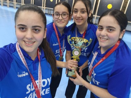 Salıpazarı Anadolu Lisesi Kızları Samsun şampiyonu oldu