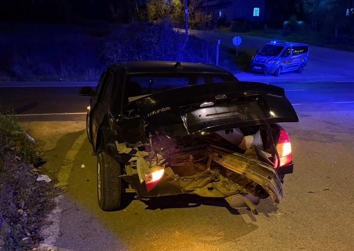 A A 20251220 40035971 40035969 S A M S U N D A I K I O T O M O B I L I N C A R P I S T I G I K A Z A D A 3 K I S I Y A R A L A N D I