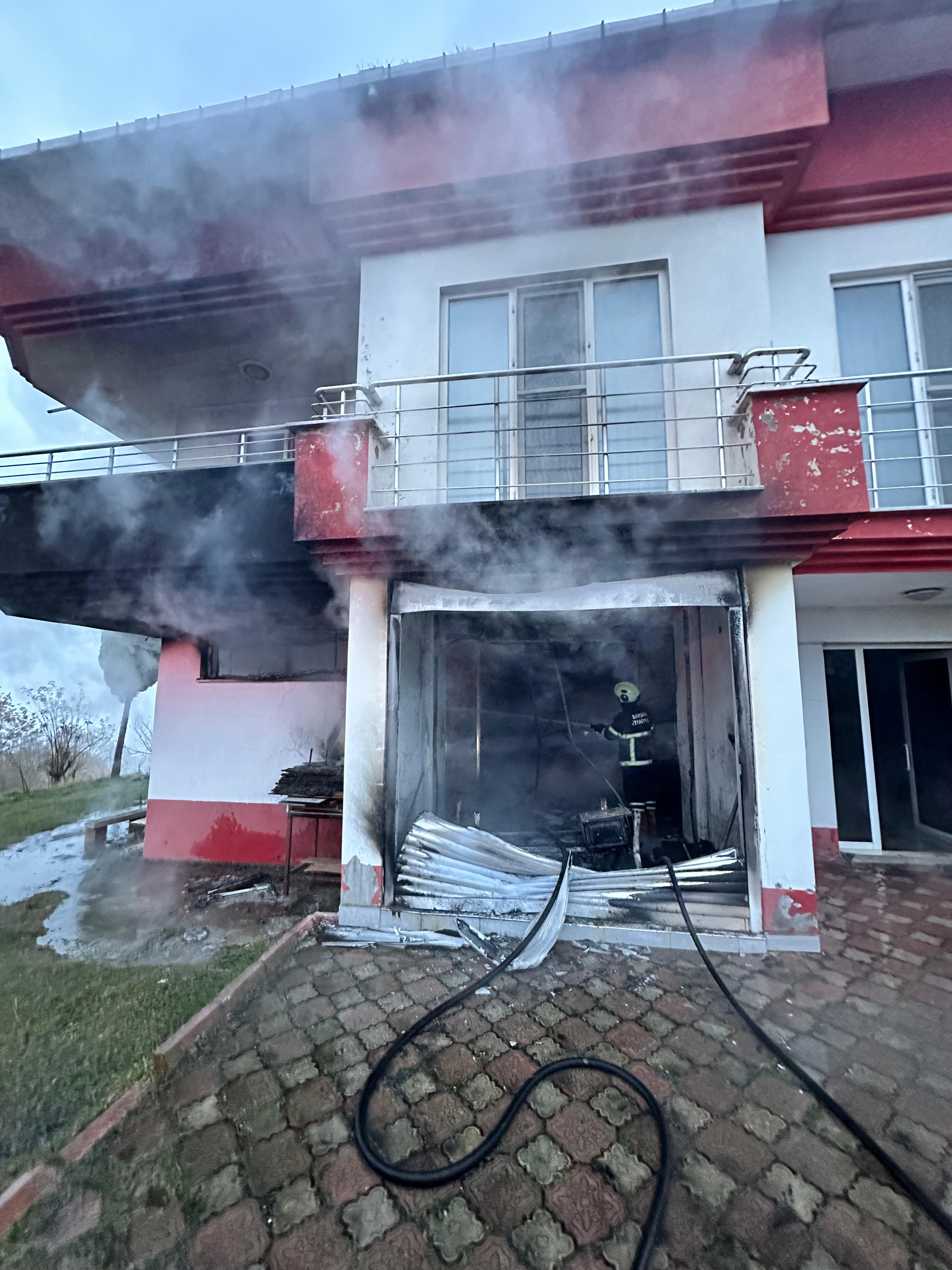 Samsun Tekkeköy'de yangın paniği! 