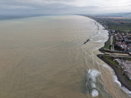 Samsun'da denizin rengi değişti: Olağandışı görüntü 