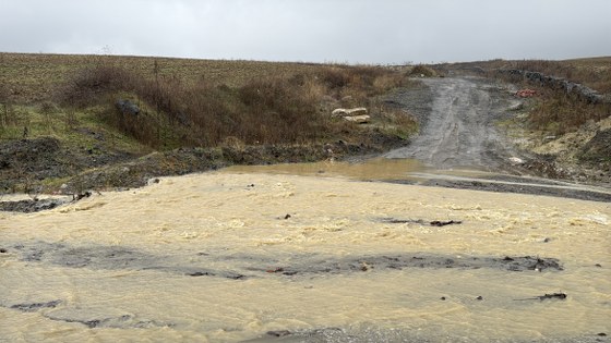 Samsun'da sağanak: Sulama kanalı taştı 