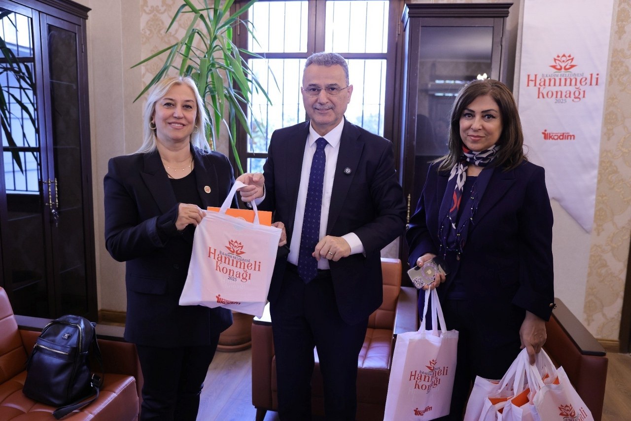 A W592002 01 1280X854