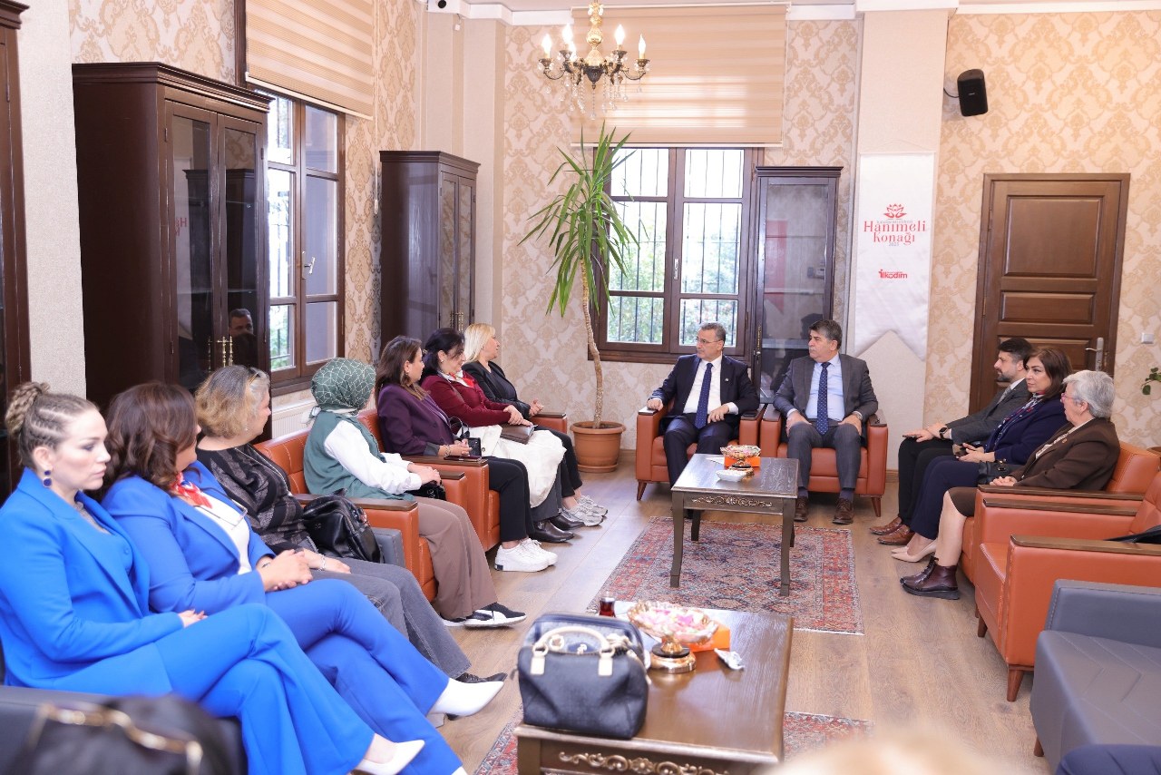 A W592002 02 1280X854