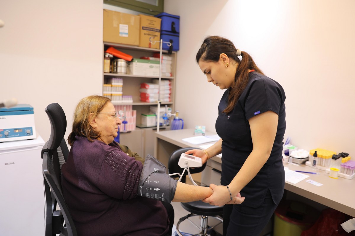 A W592968 03 1200X800