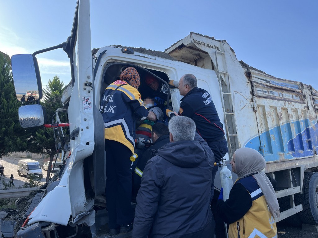 A W593677 02 1024X768