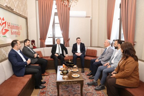 Kardeşlik Köprüsü: İlkadım ve Kovanlık Belediyeleri ortak projelere adım atıyor