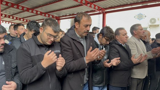 Samsun'da silaj makinesi faciası! Miraç Köse toprağa verildi