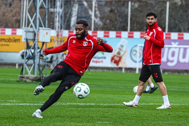 Samsunspor galibiyet hasretine Başakşehir ile son vermek istiyor