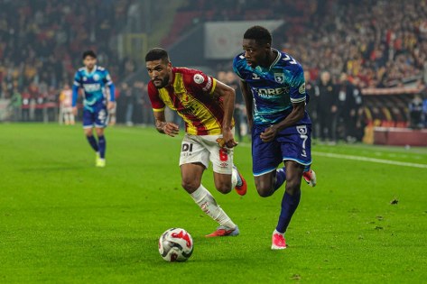 Samsunspor'da Musaba muamması: Peş peşe açıklamalar 