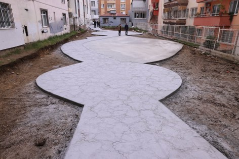 İlkadım'da parklar yenileniyor