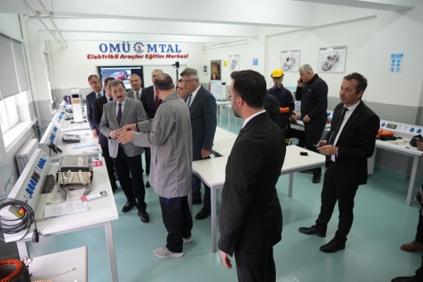 Türkiye'de ilk! Elektrikli Araçlar Eğitim Merkezi Samsun’da açıldı 