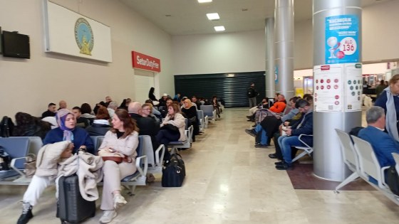 Samsun'da panik! Uçak havalanamadan aprona çekildi 