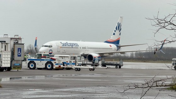 Samsun'da panik! Uçak havalanamadan aprona çekildi 