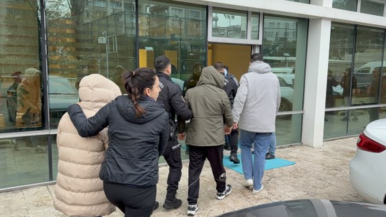 Samsun'da zehir baskını: 7 gözaltı 