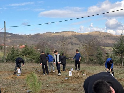 Öğrenciler Kavak’ta geleceği yeşertti
