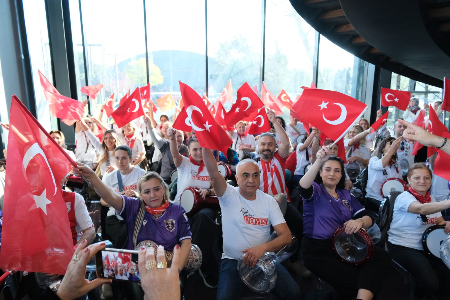 D S C F8004 1536X1024