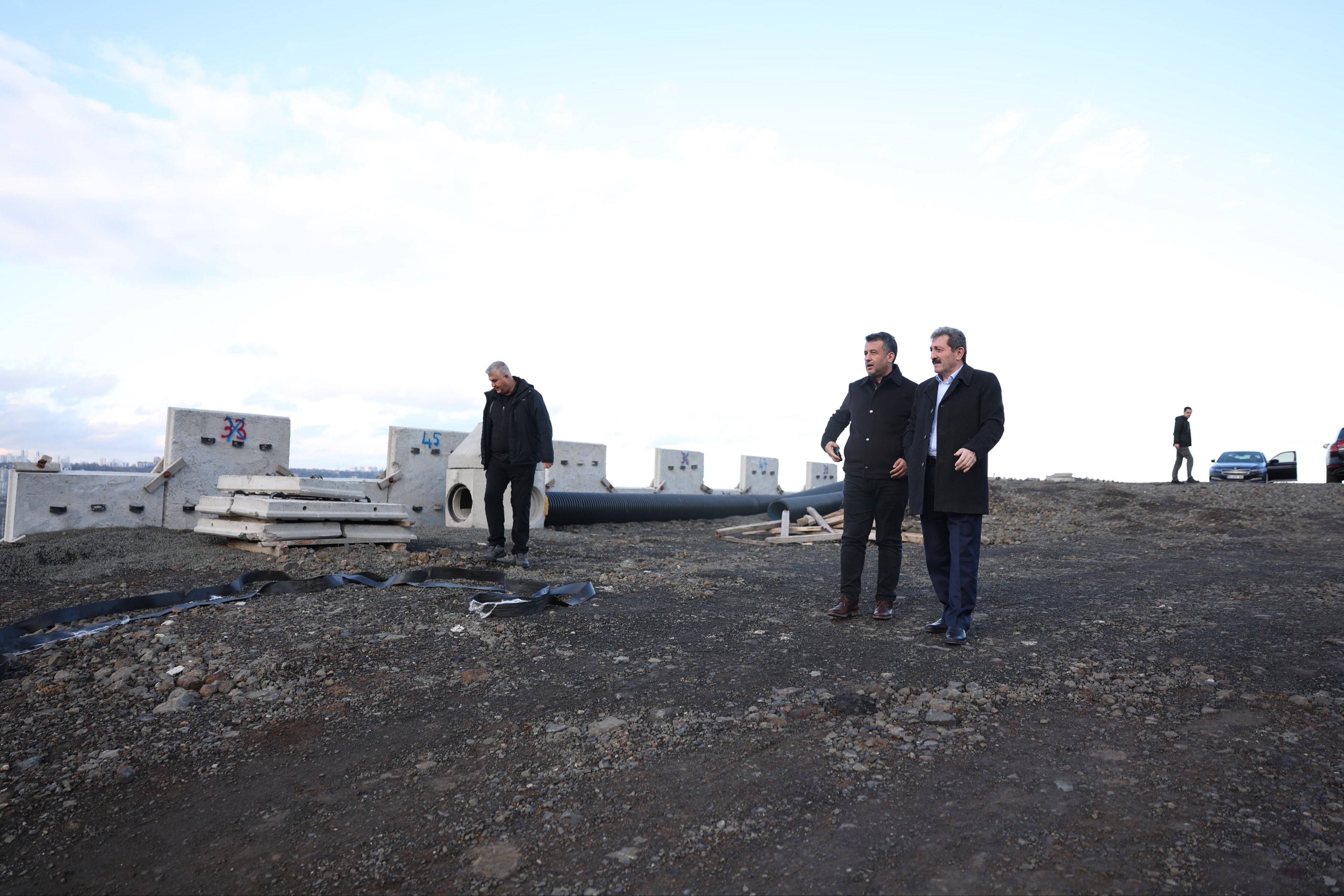 G8 J Frvk W Y A Qn P1Z