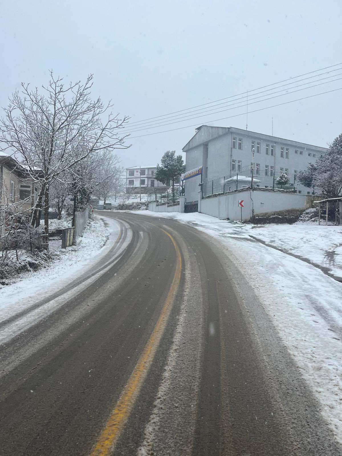 Canik'te yılık ilk karı: Ekipler teyakkuzda 