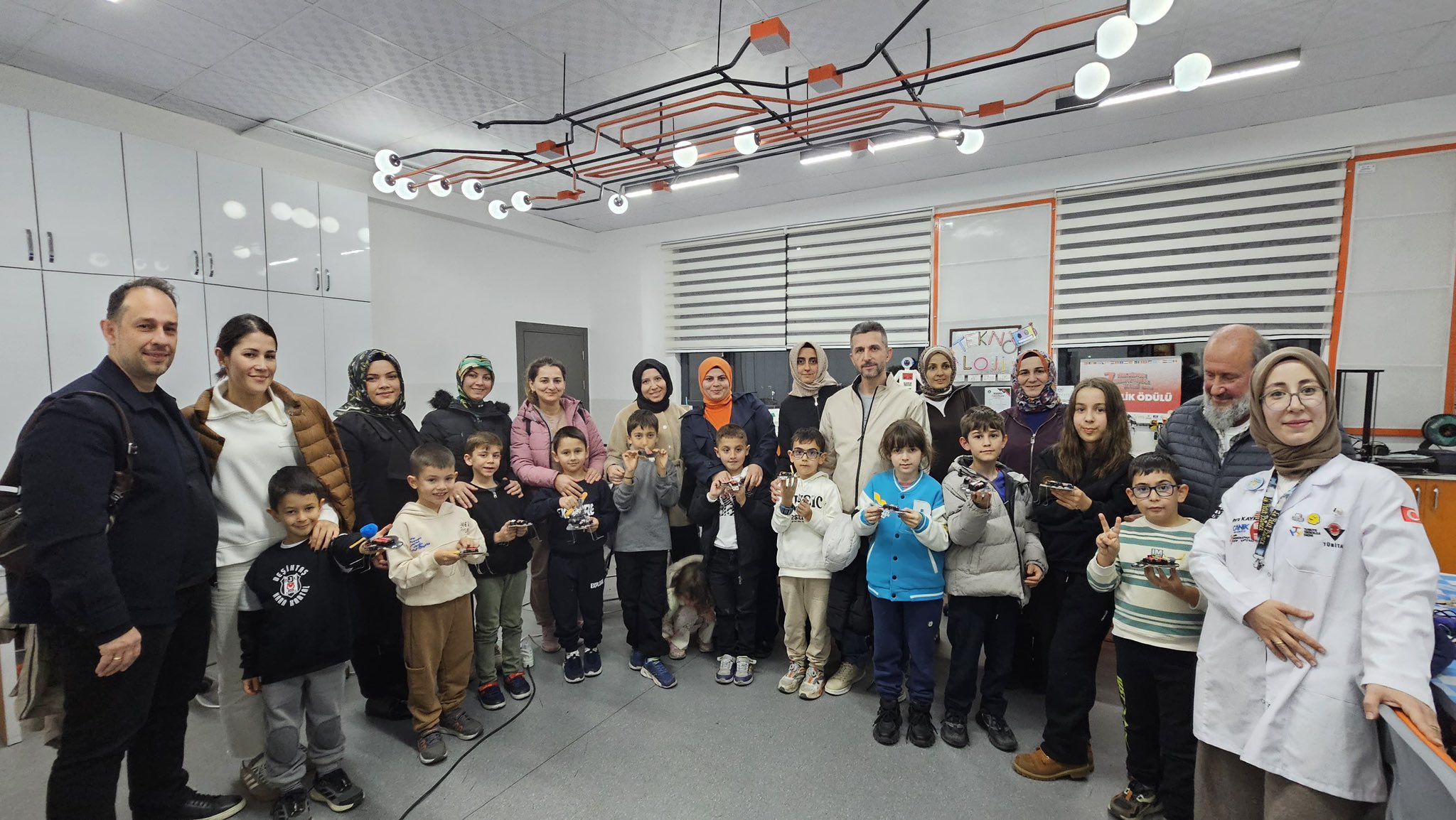 G8O Lscl Xs A E J T Vw