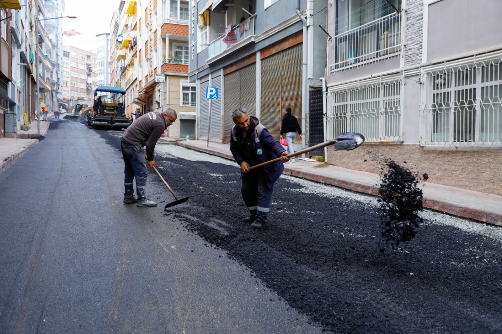 İlkadım’ın yolları yenileniyor: Konfor ve güvenlik artıyor