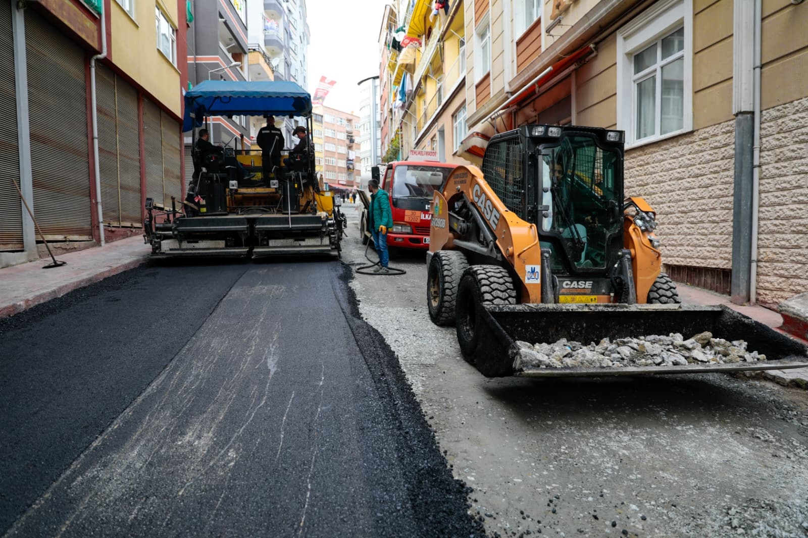 İlkadım’ın yolları yenileniyor: Konfor ve güvenlik artıyor