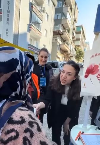 AK Parti Kadın Kolları sahada: Samsun'da üye çalışmaları hızlandı 