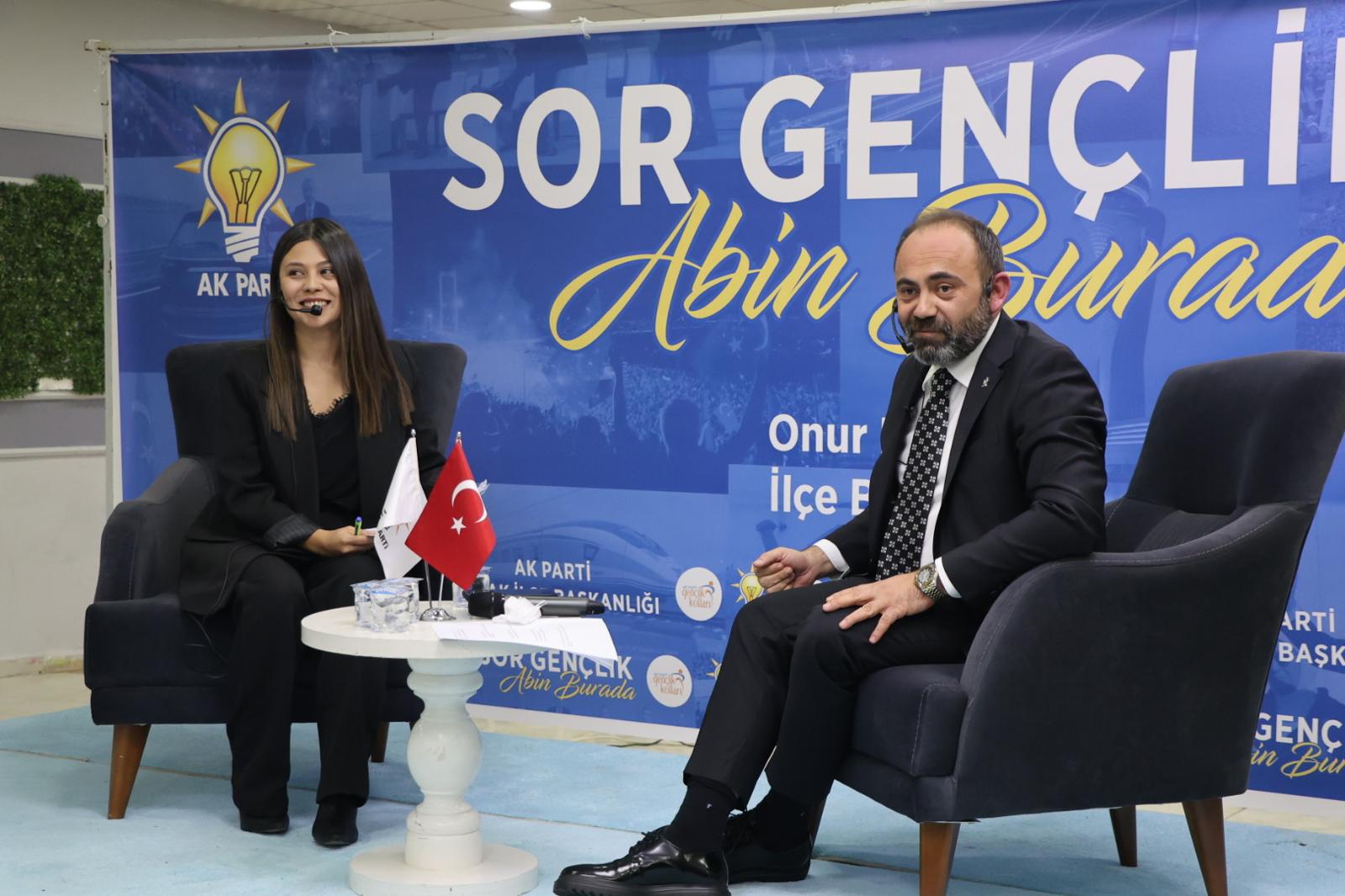 AK Parti Kavak'ta etkinlik: “Sor Gençlik Abin Burada”