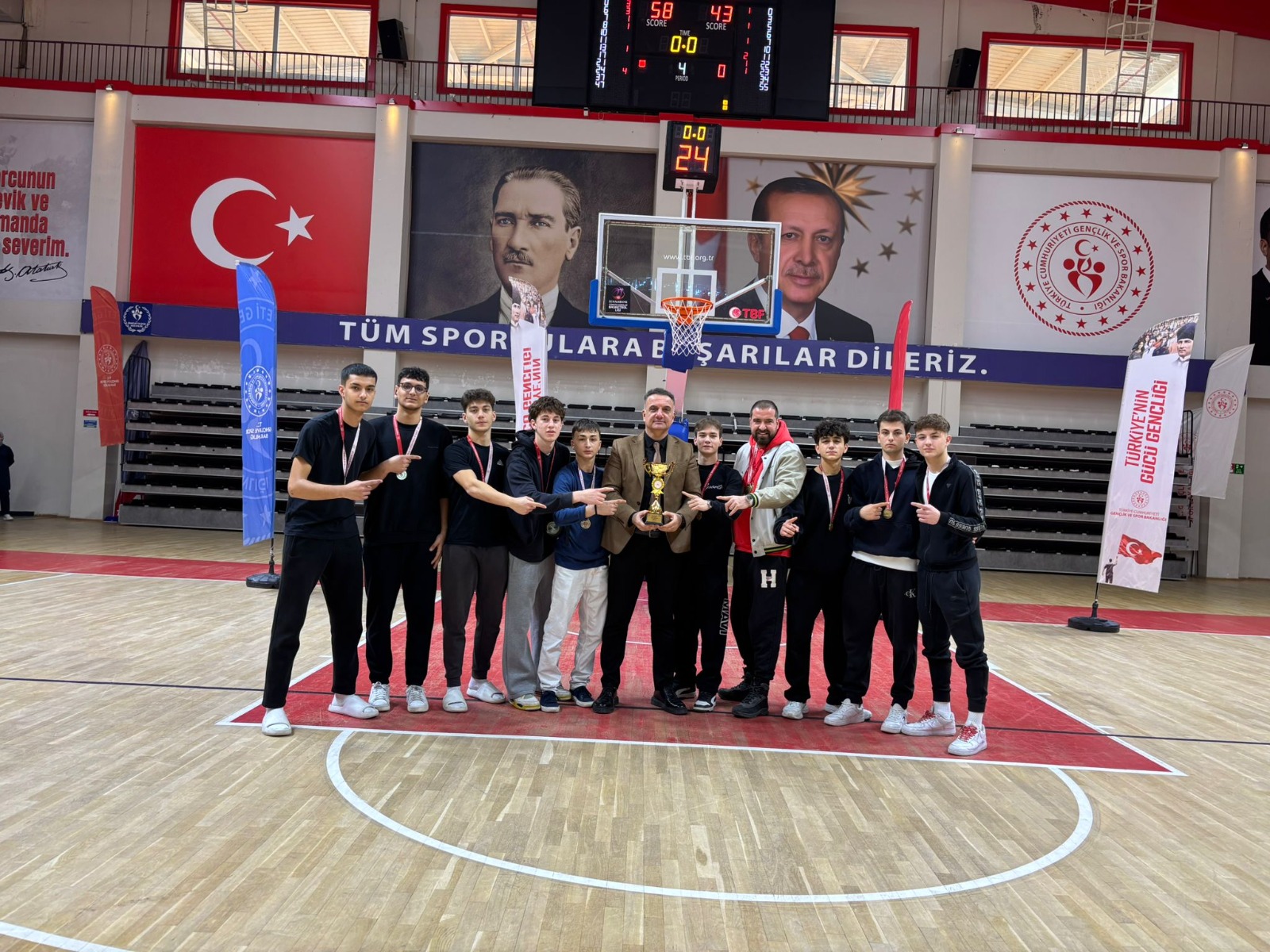 Whatsapp Image 2025 12 16 At 15.45.07