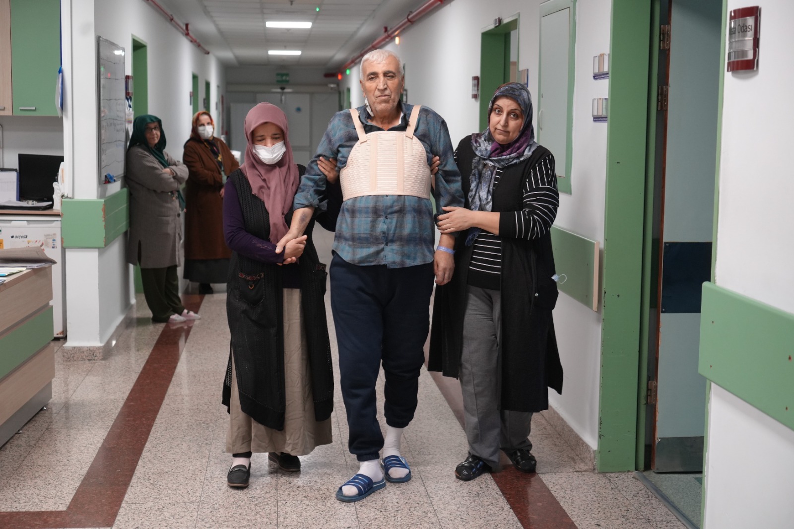 Whatsapp Image 2025 12 16 At 17.29.04 (5)