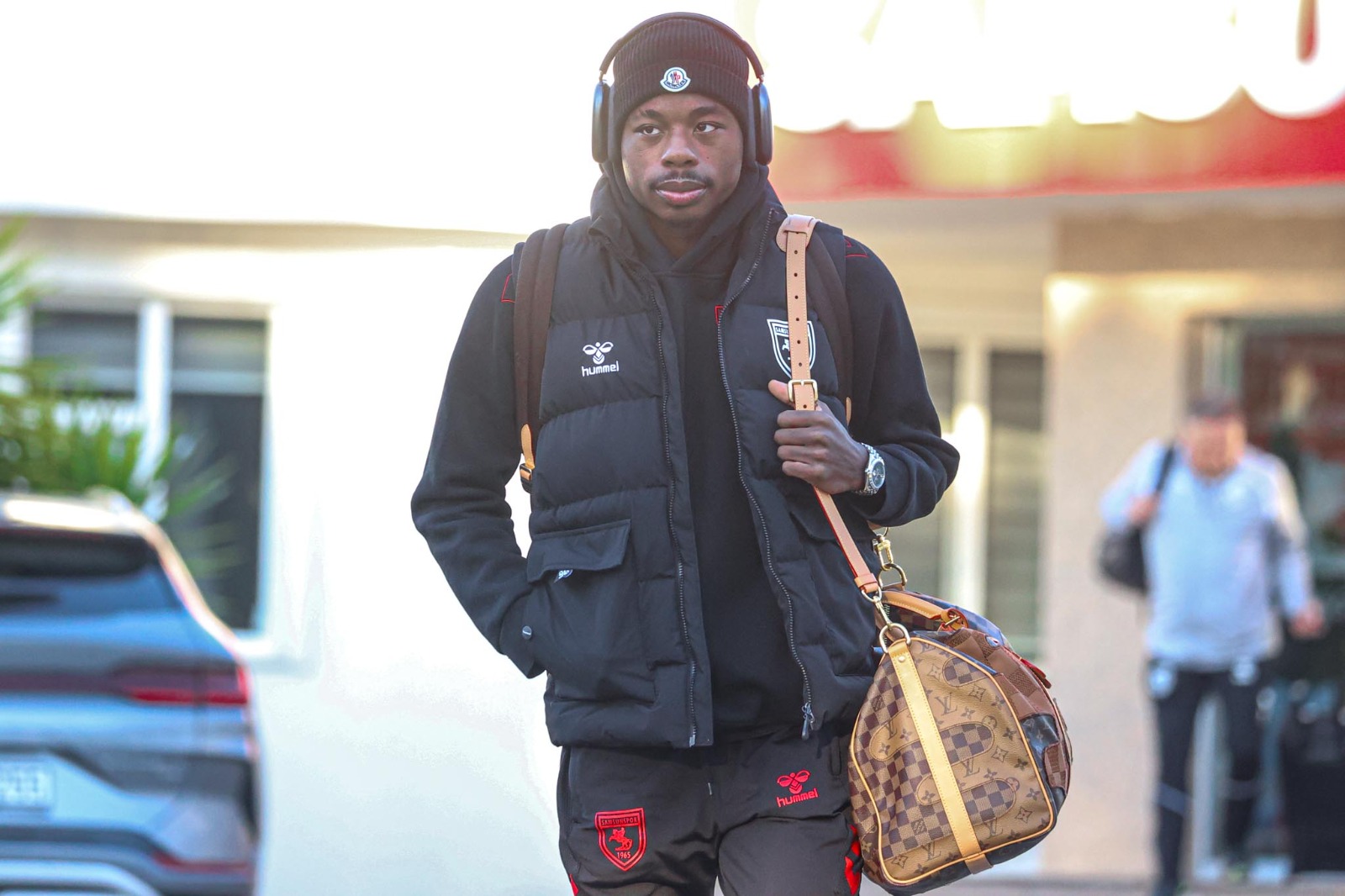 Whatsapp Image 2025 12 17 At 10.00.49