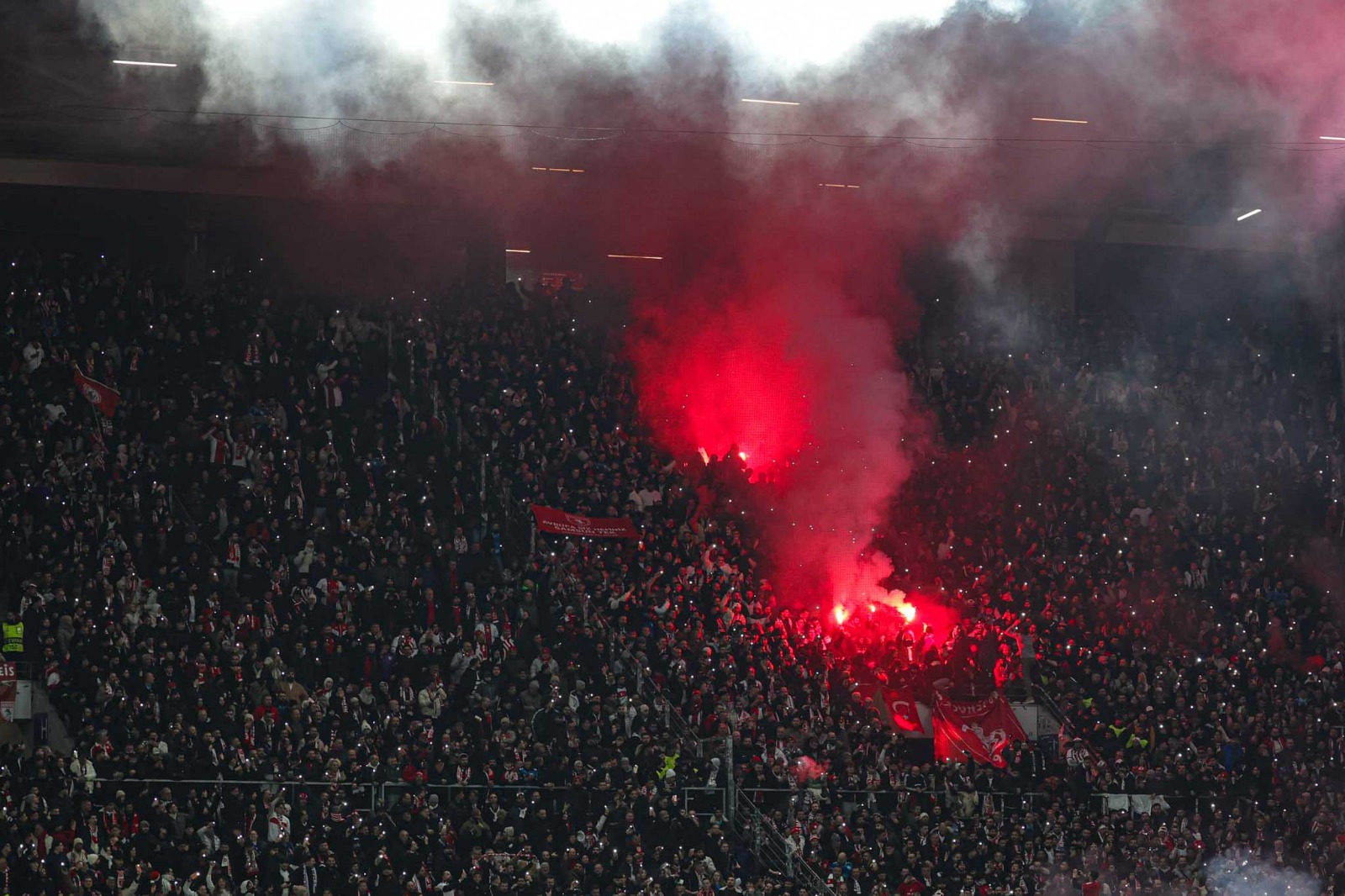 Whatsapp Image 2025 12 19 At 00.36.08