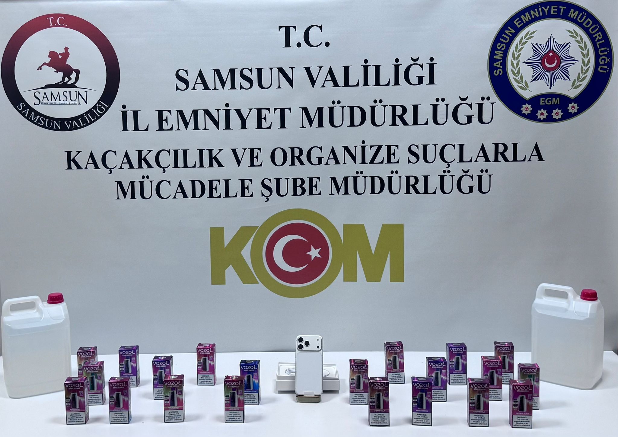 Samsun'da uyuşturucu ve kaçakçılığa çifte darbe!