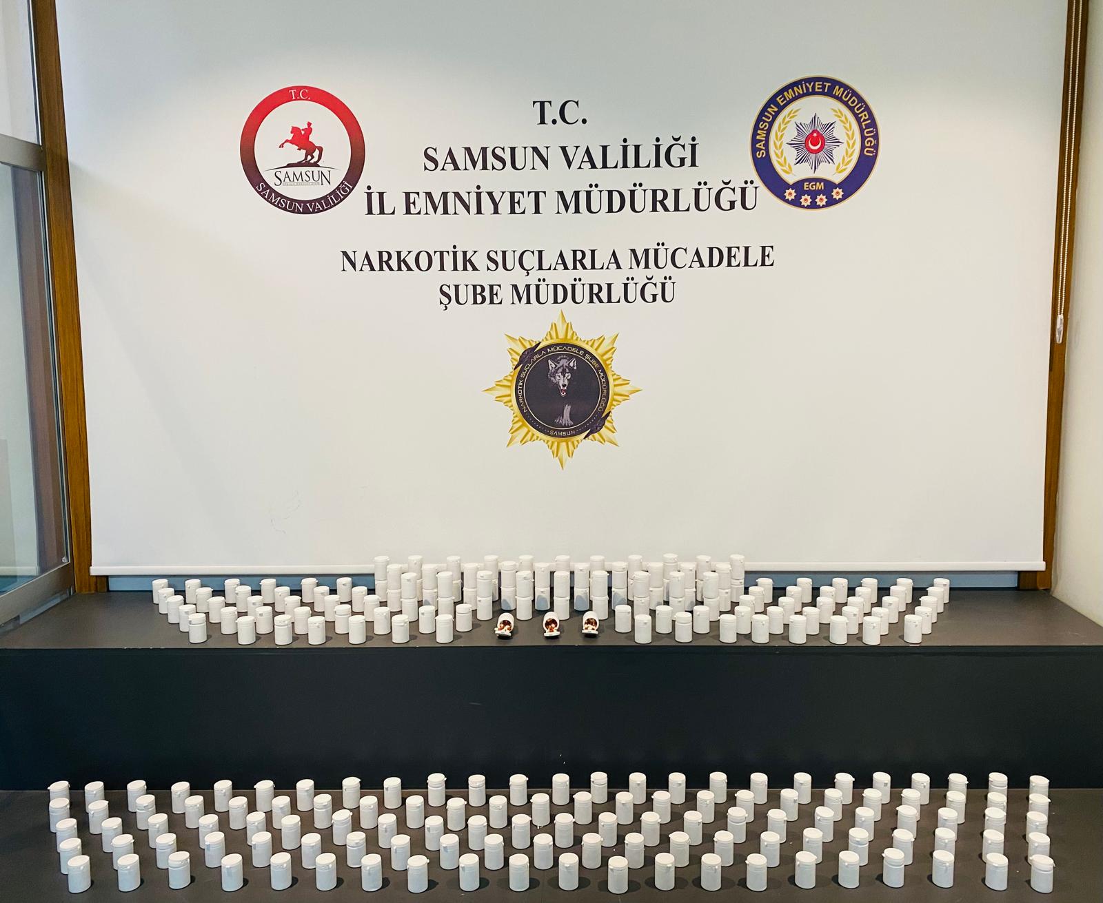 Samsun'da uyuşturucu ve kaçakçılığa çifte darbe!