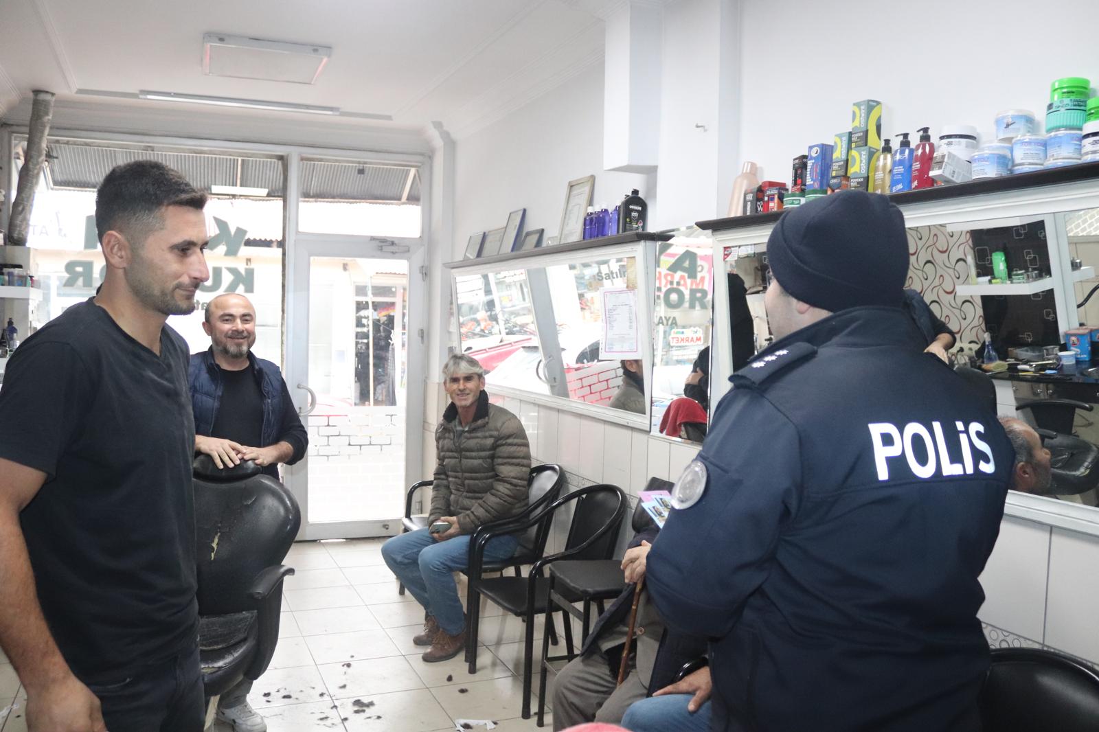 Samsun polisi sahada: Binlerce kişiye dolandırıcılık uyarısı 