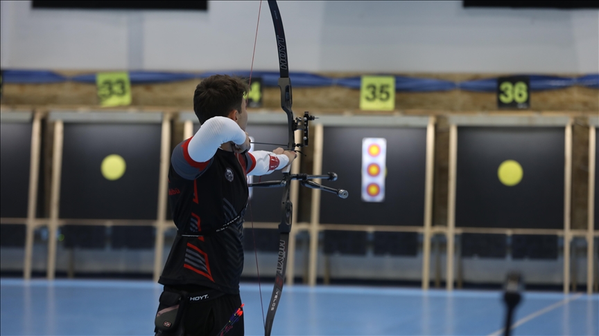 05A9B94F D465 4A5E 8D64 852F396E0C3B