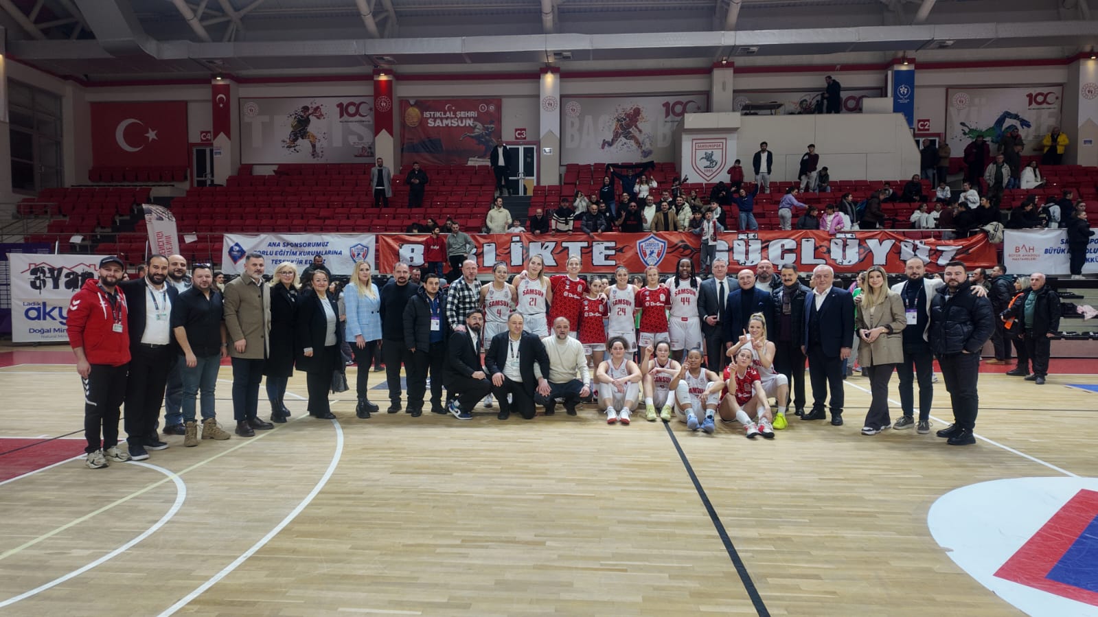 67E58487 D3A8 4Adc 937F Bd5Ed9921627