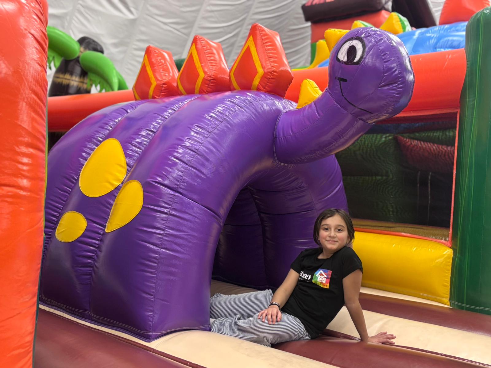 8408B9E6 3457 49Bf A825 5A7A70Be4410