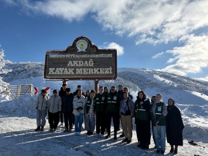 Bağımsız gençlik Ladik'te moral depoladı