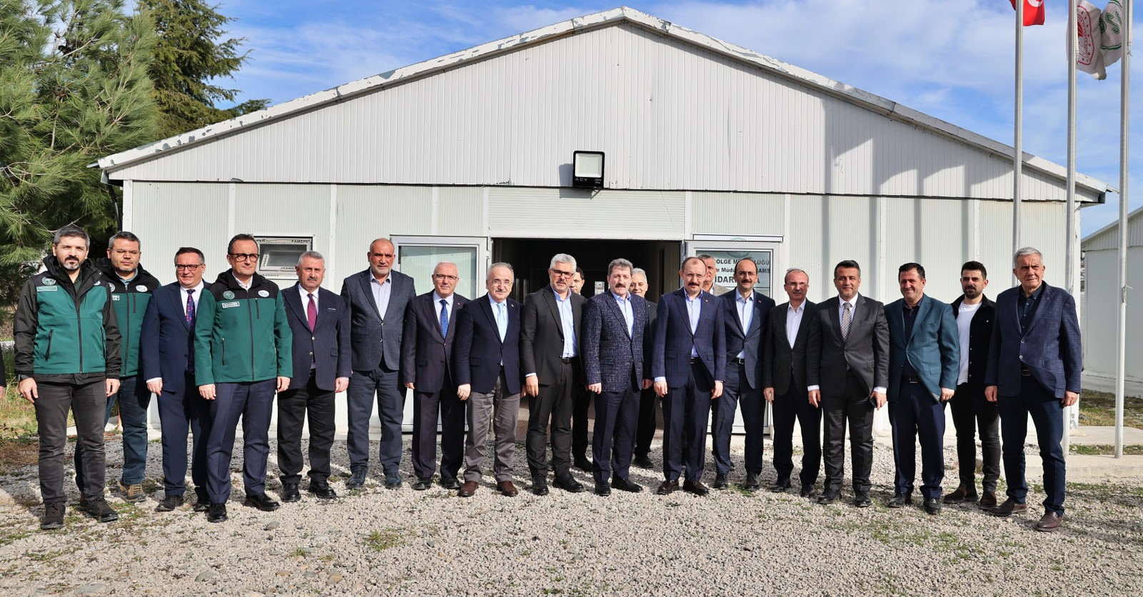 A A 20260129 40401899 40401895 D S I G E N E L M U D U R U B A L T A S A M S U N D A K I Y A T I R I M L A R I I N C E L E D I 1600X836