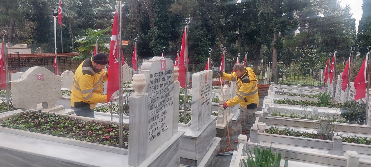 A W611544 04 1280X577