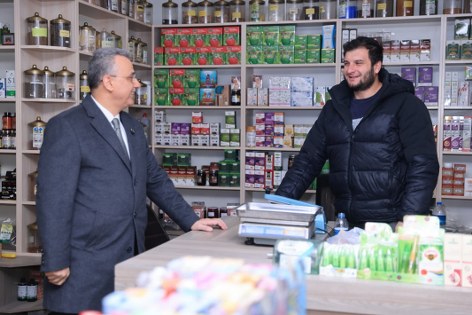 Başkan İhsan Kurnaz İstiklal Caddesi’nde esnafın taleplerini dinledi 