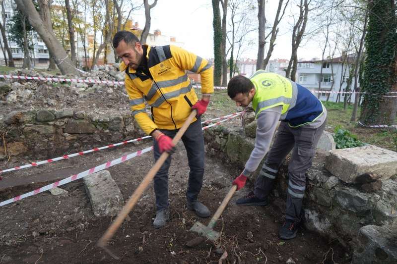 Samsun'da yüzyıllar sonra mezarlıkta gün yüzüne çıktı