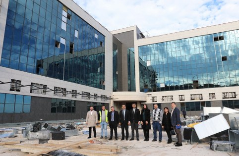 Alaçam-Yakakent Devlet Hastanesi'nde sona doğru