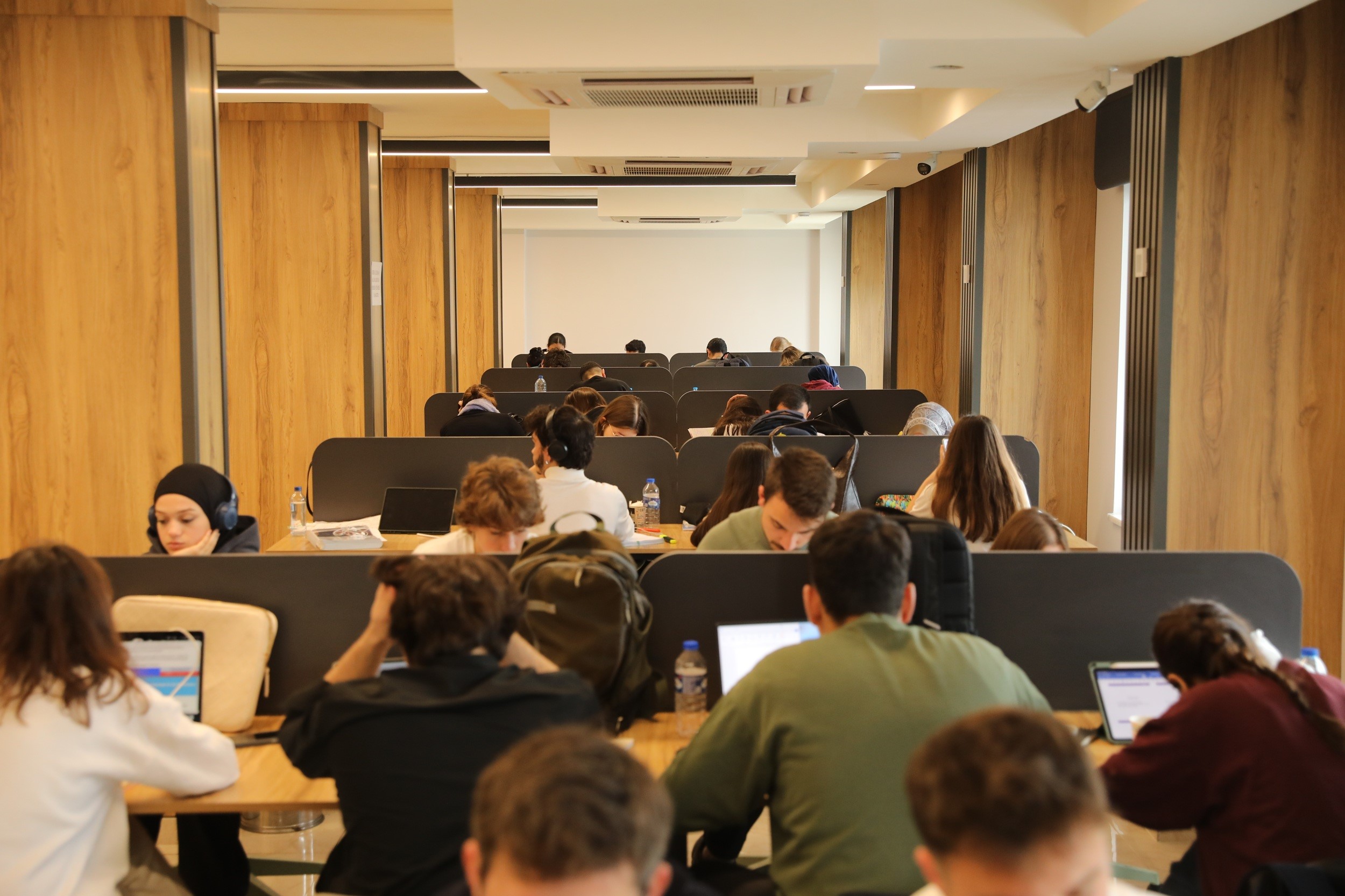 Samsun’da gençliğin yeni adresi: PETEK Genç