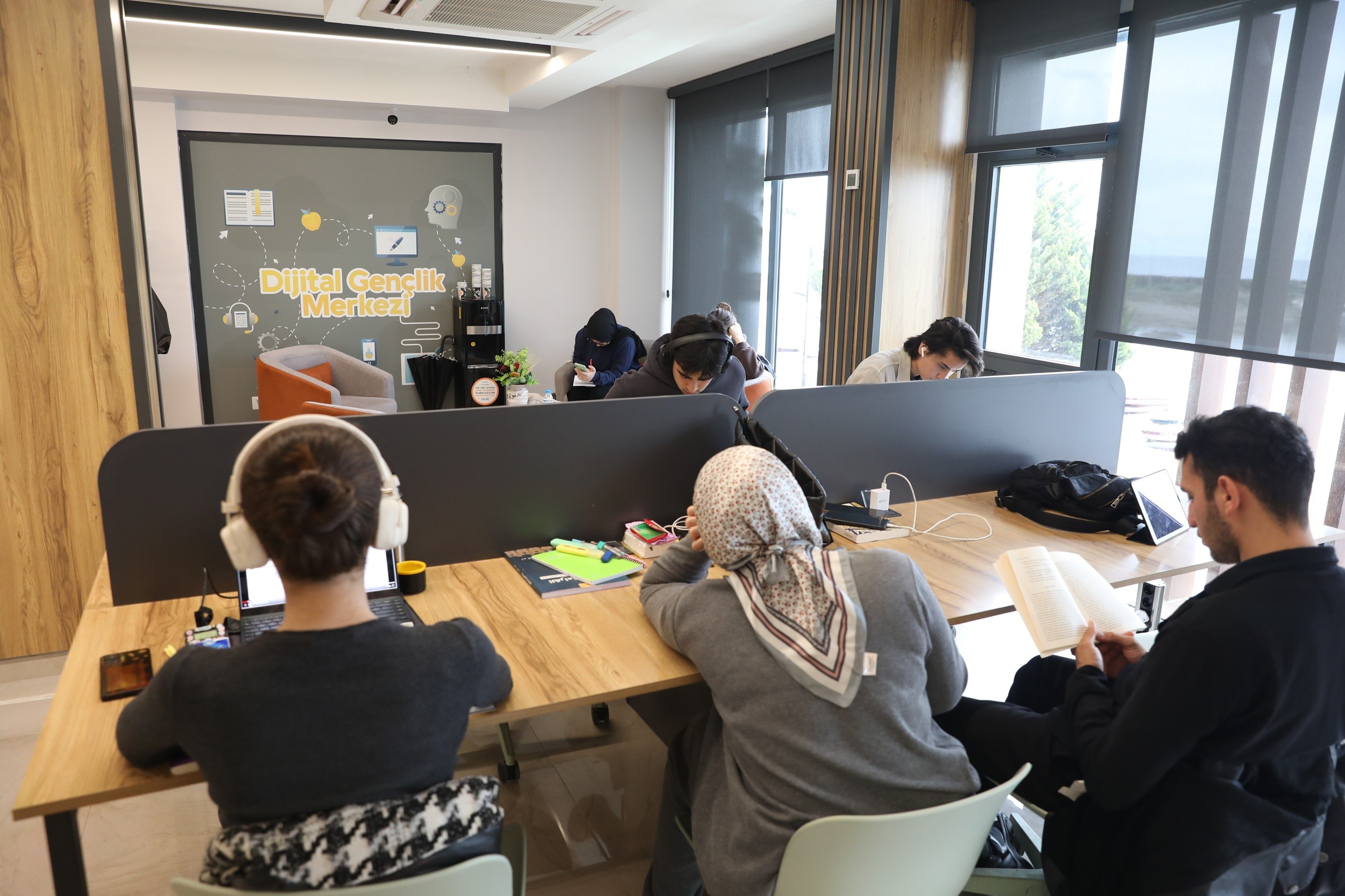 Samsun’da gençliğin yeni adresi: PETEK Genç