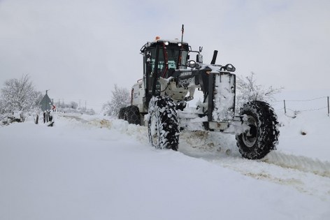Kaymakam ve Başkan sahada: Canik'te kar mesaisi 