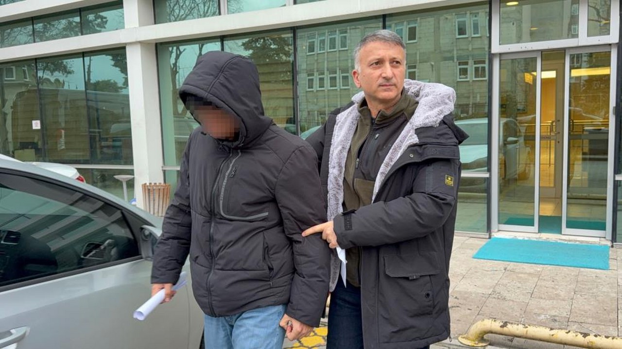 A W623885 01 1280X720