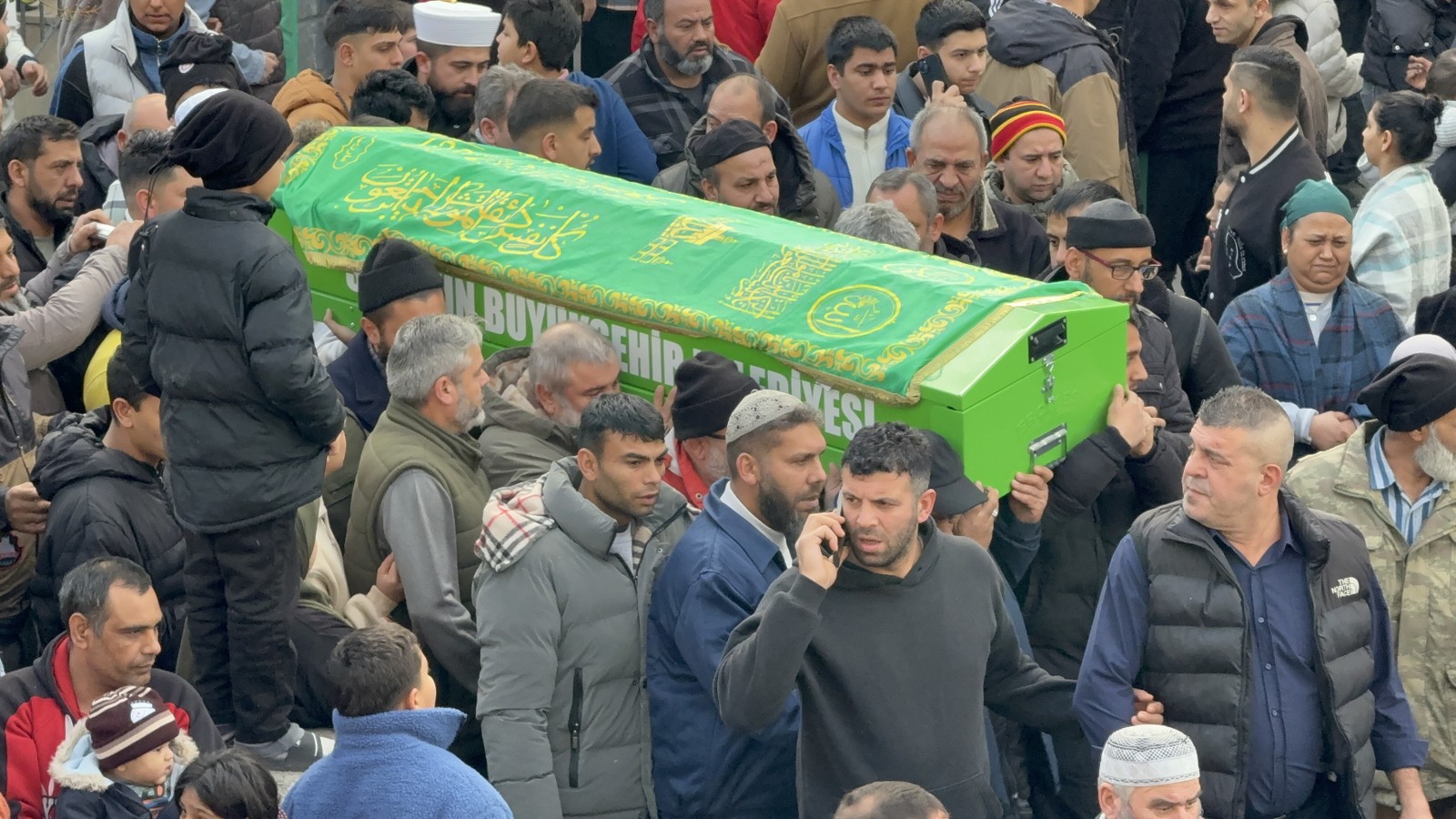 A W627931 01 1600X900