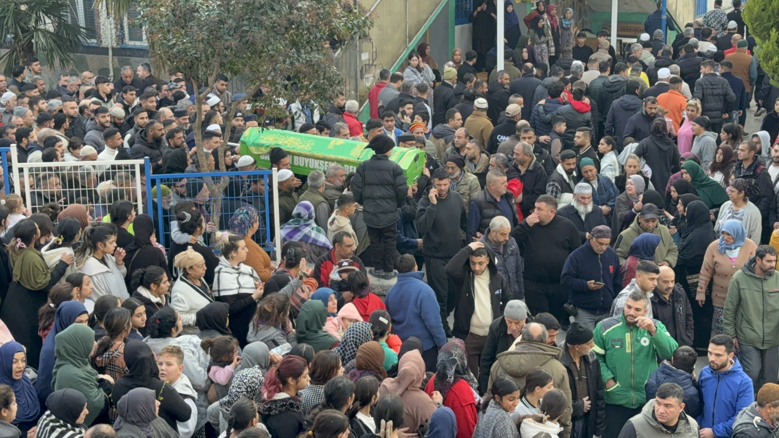 A W627931 02 1600X900